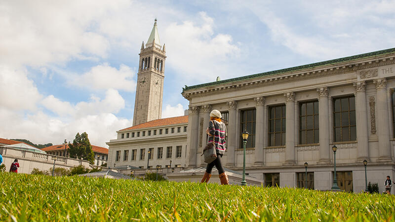 UC Berkeley library exterior with student